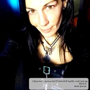 Meet your Posher, Melanie